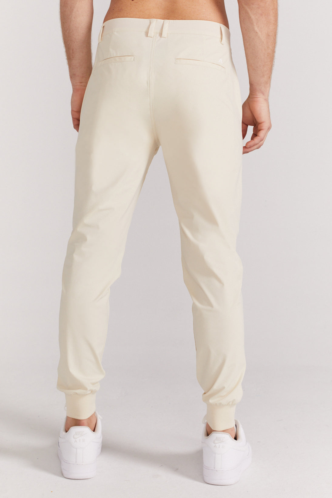 Halliday Pull-On Jogger in Oat