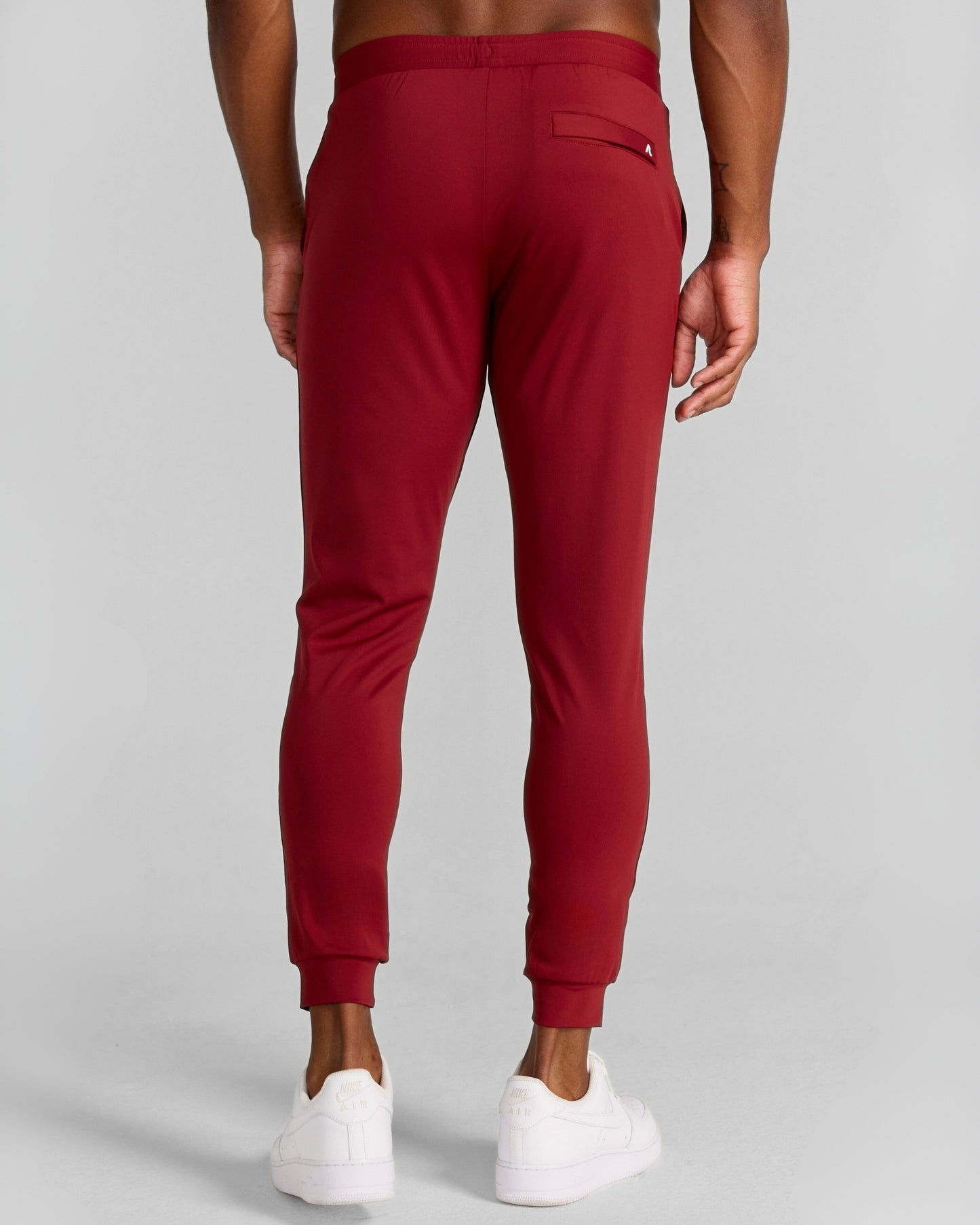 Donahue Jogger in Maroon