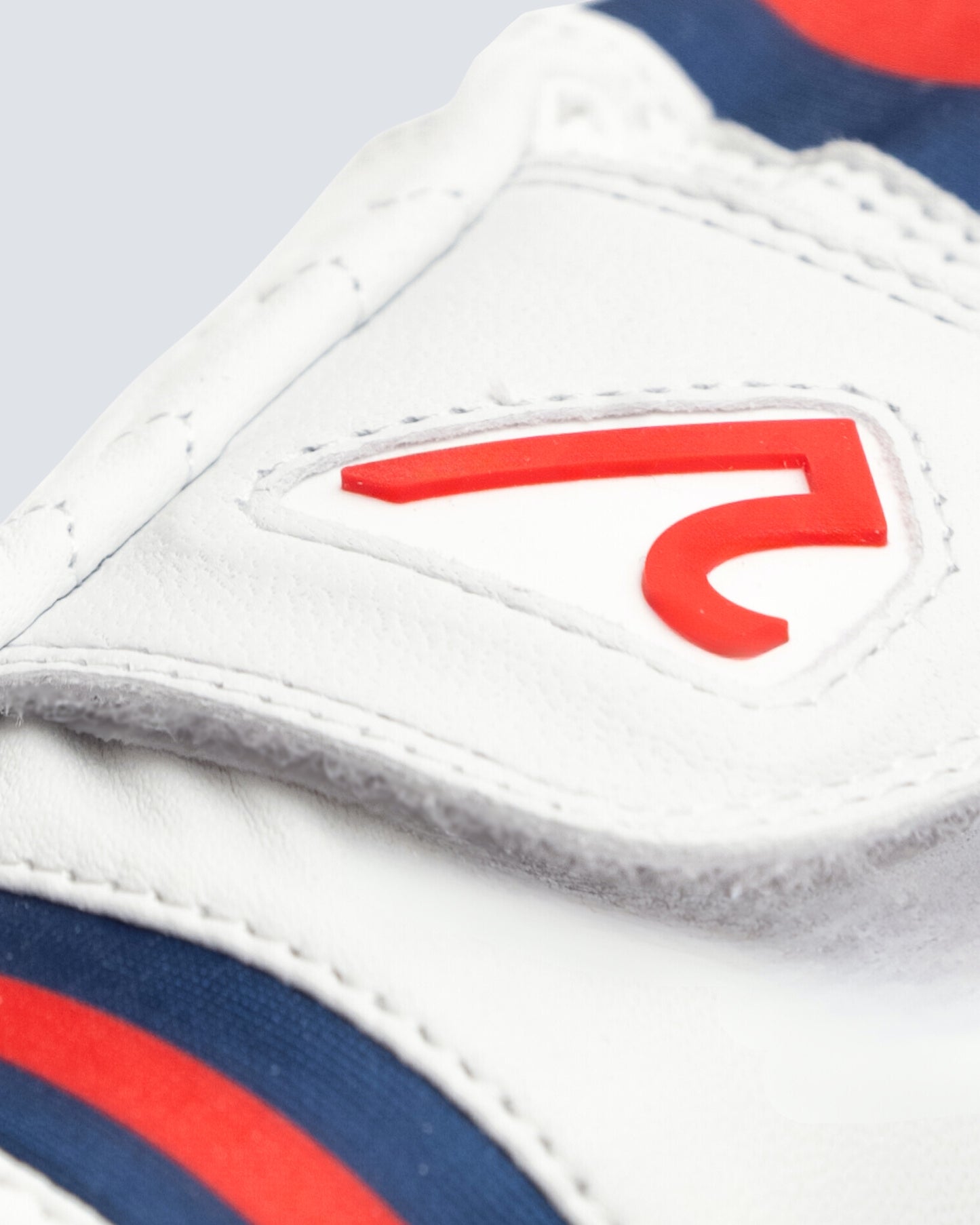 Perry Glove in White/Multi