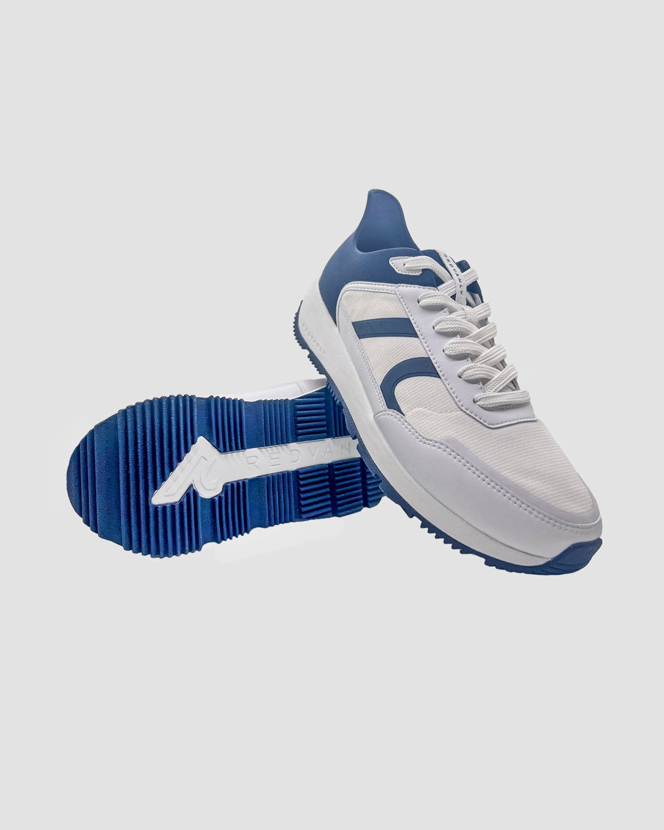 Challenger Shoe in Bright White/Navy