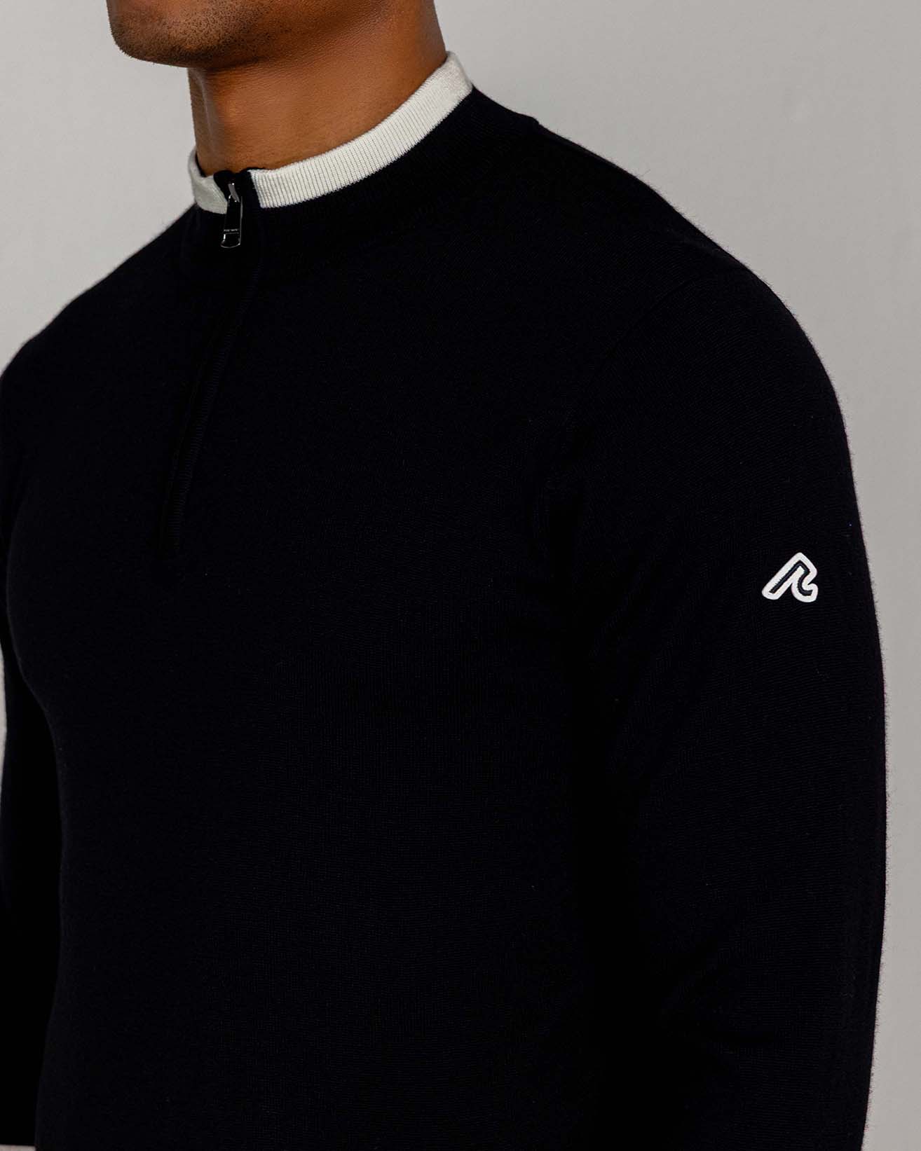 Malone Merino Quarter Zip in Tuxedo