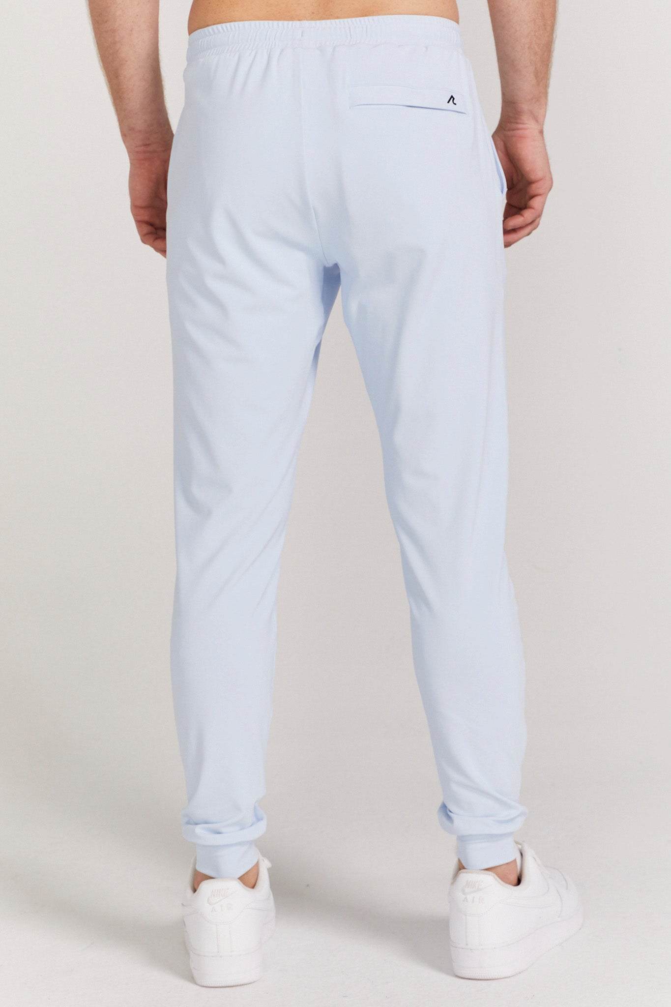 Donahue Jogger in Breeze