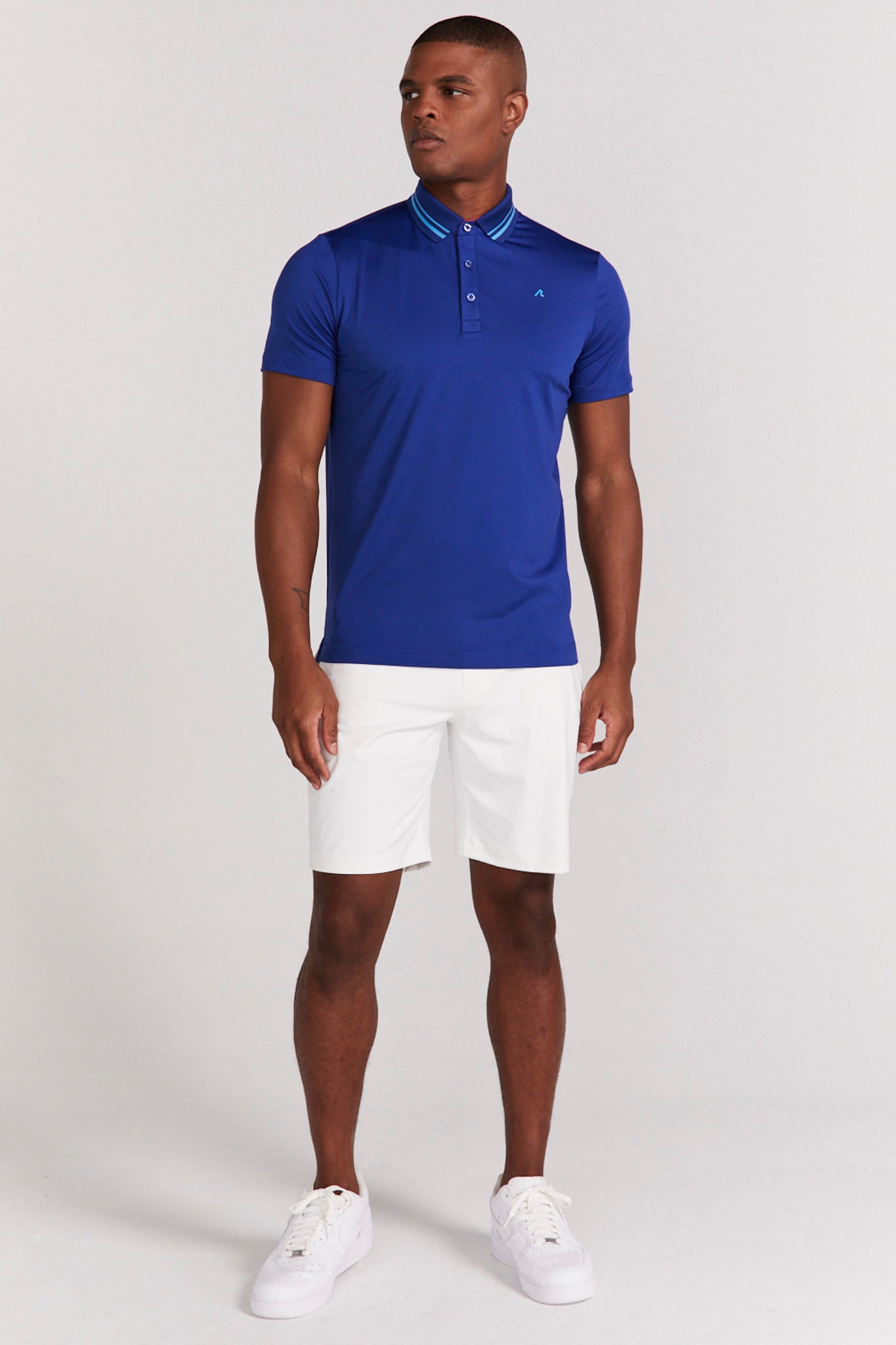 Hanover Pull-On Short in Shadow