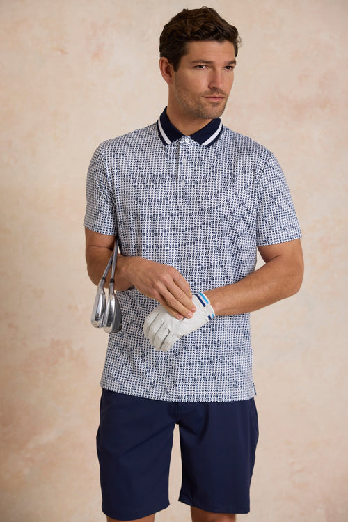 Hanover Pull-On Short in Shadow