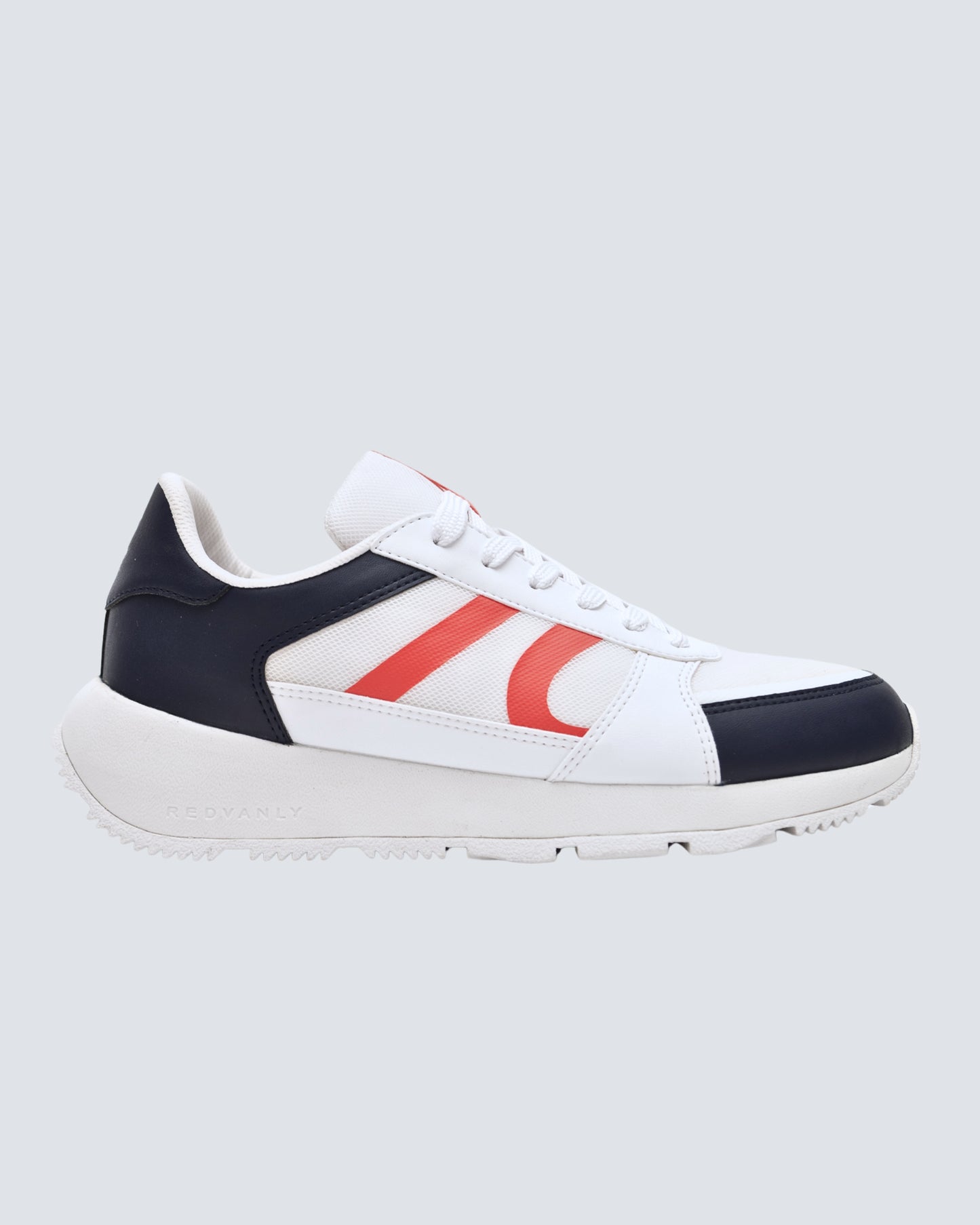Challenger 2.0 Shoe in Navy/Red