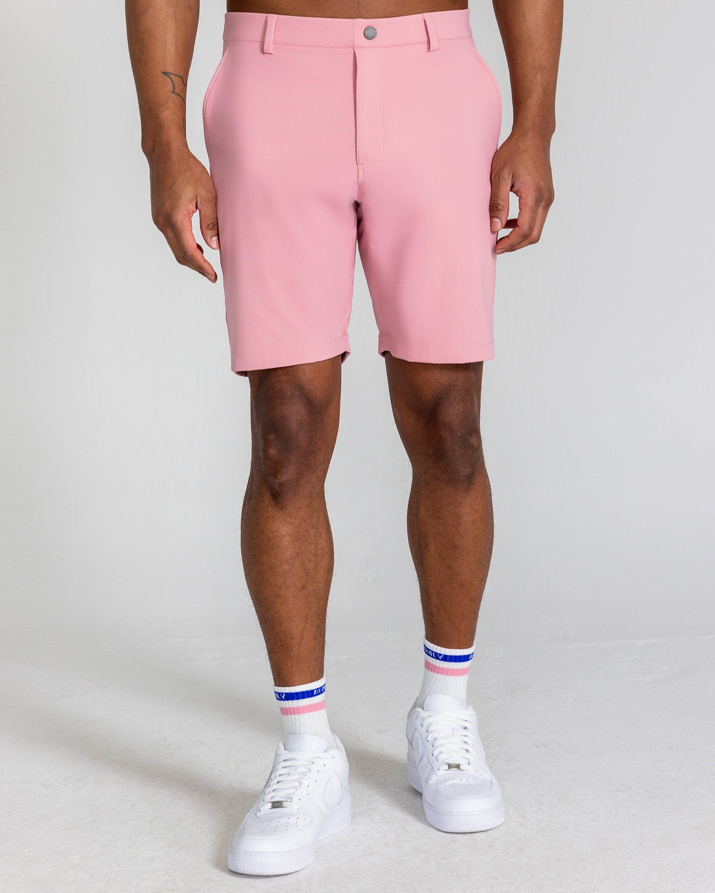 Varick Pull-On Short in Salmon