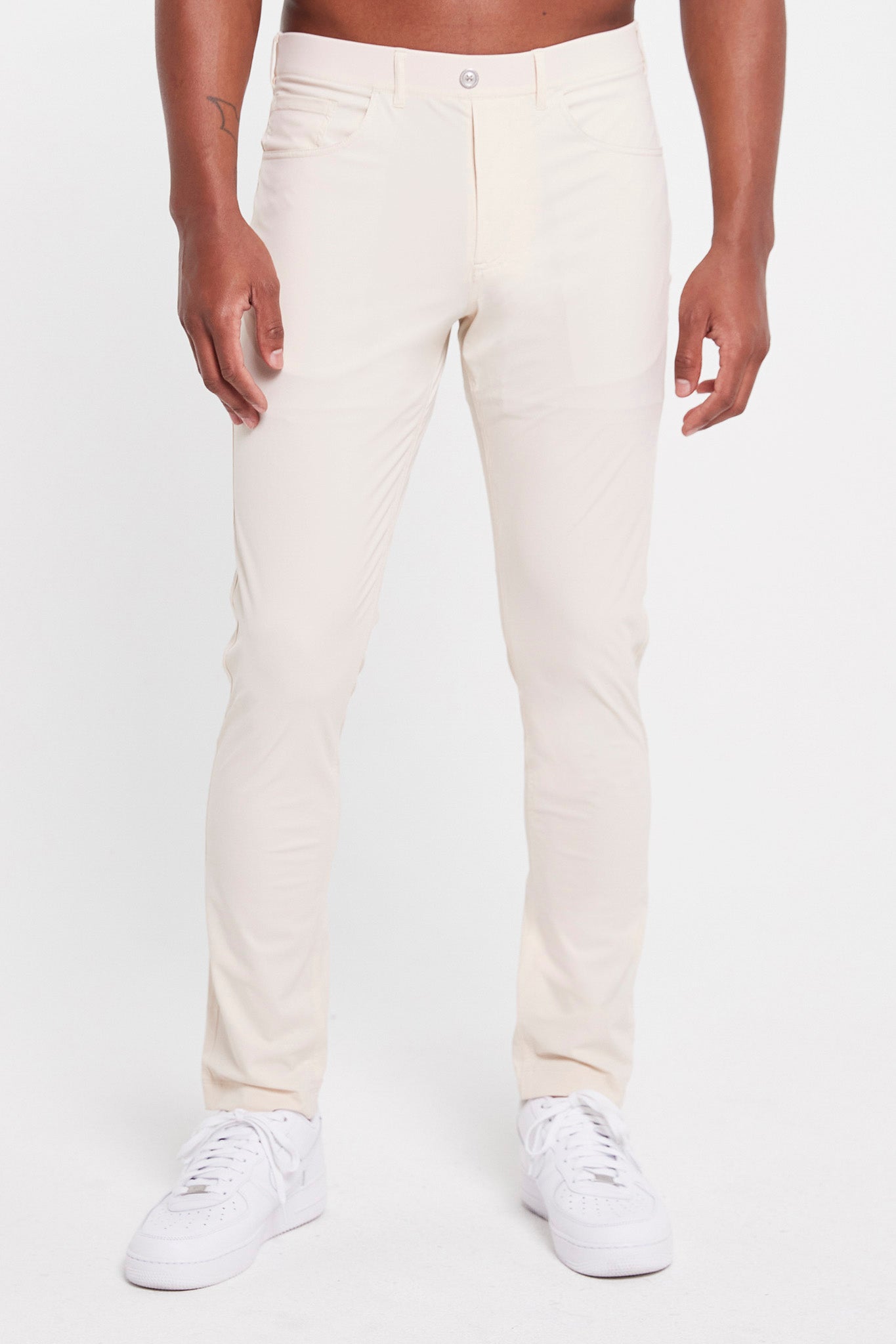 Image of the kent pull-on trouser in macadamia 1