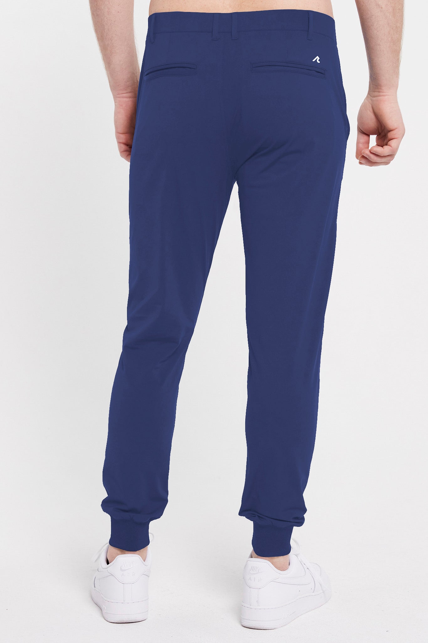Image of the halliday pull-on jogger in navy 1