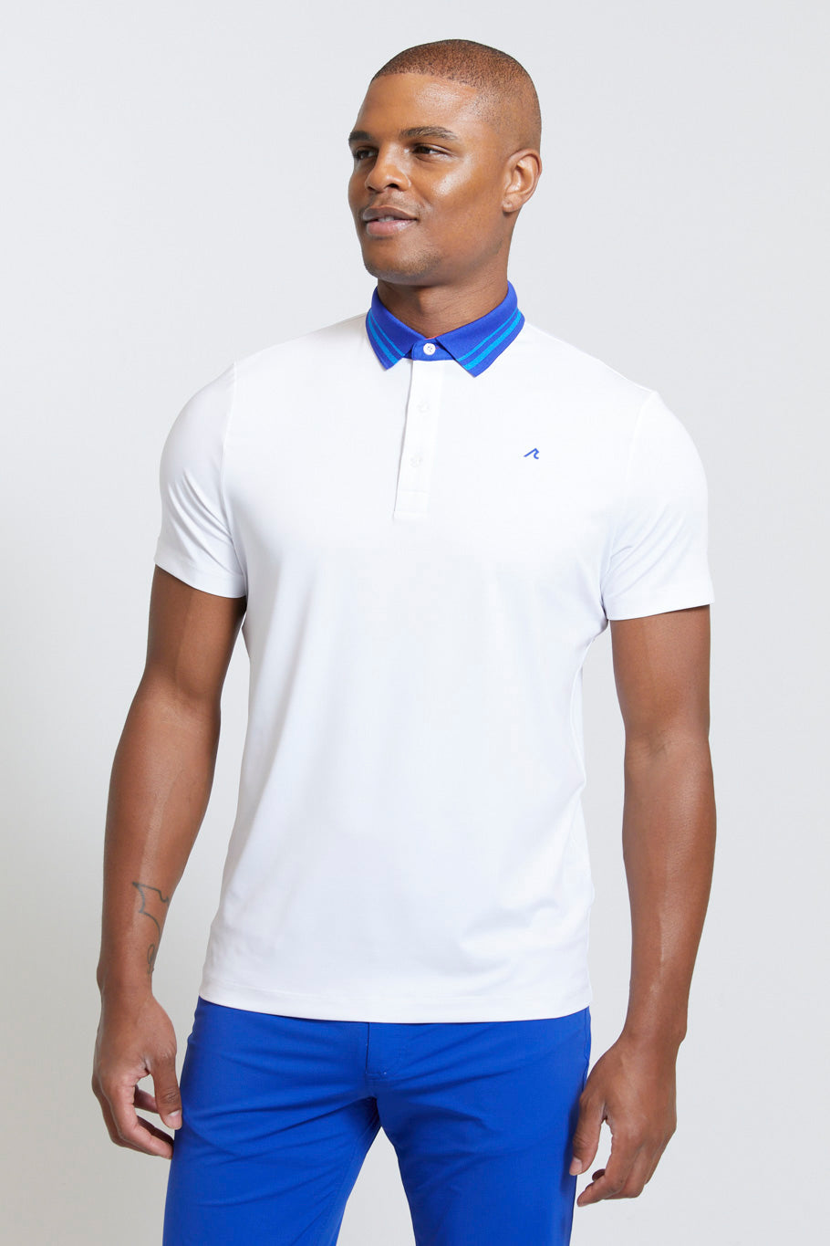 Image of the cadman polo in bright white ss23