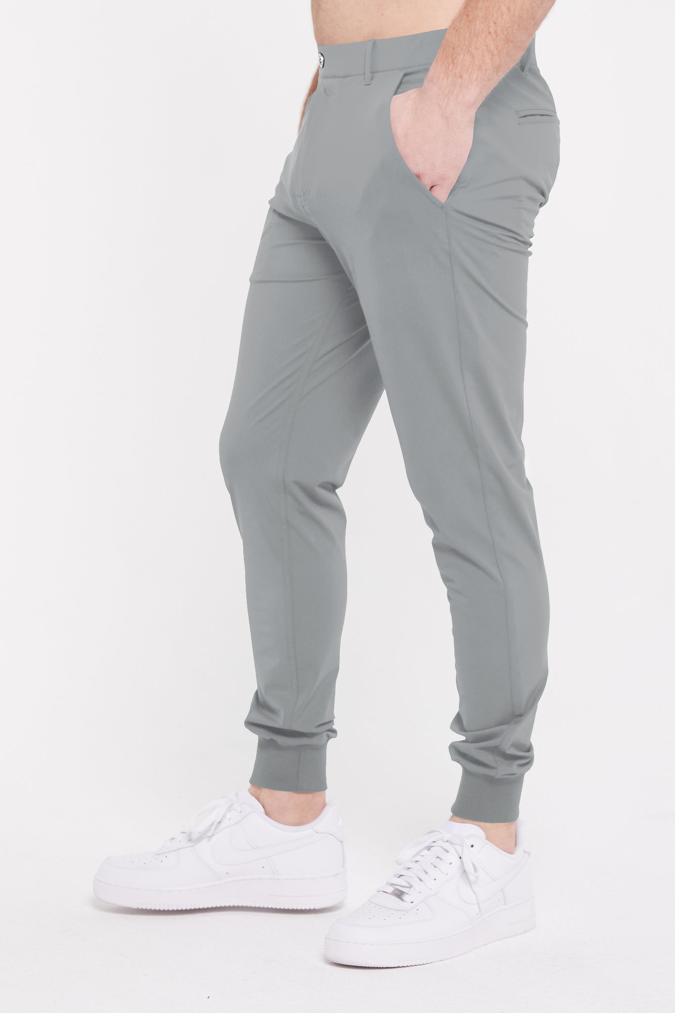 Image of the halliday pull-on jogger in shadow