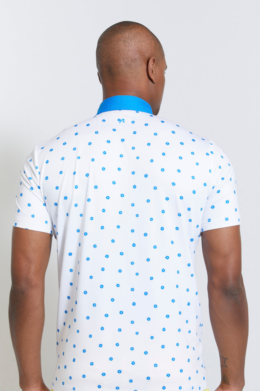 Image of the julian polo in bright white ss23