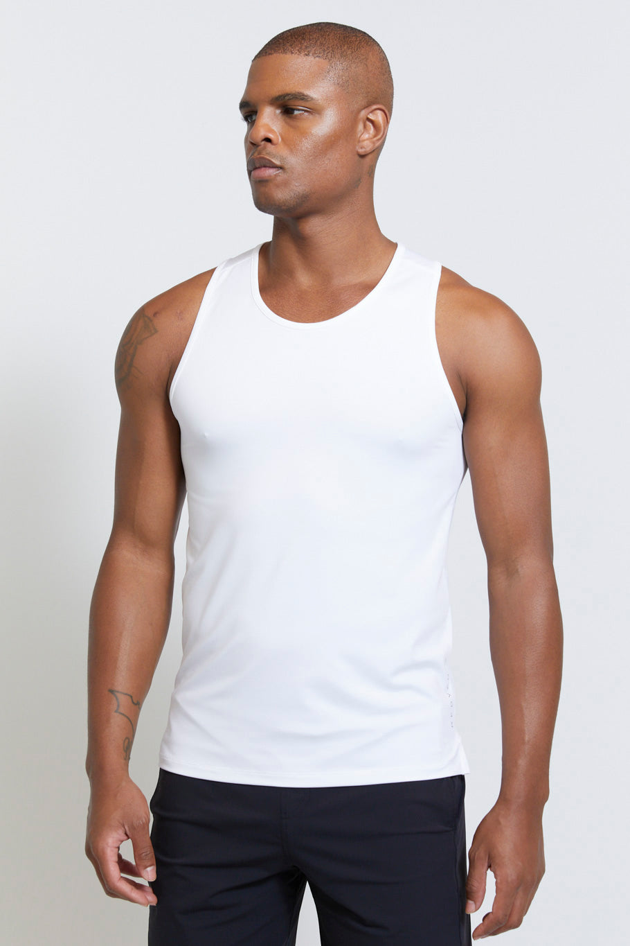 Image of the meyer tank in bright white