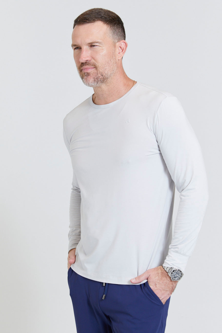 Image of the russell ls tee in glacier gray ss23